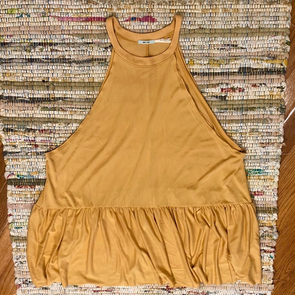 Kimchi Blue • golden tank • size m